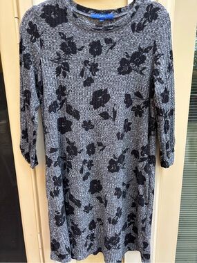 Apt. 9 Black Floral on Gray Long Sleeve Knit Dress